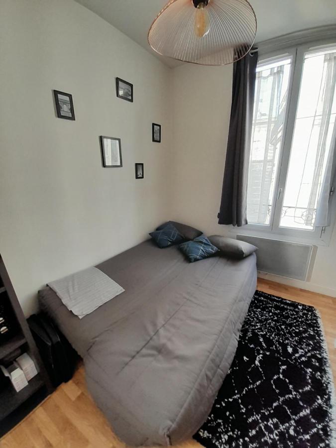 Appartement Cosy 2 pièces typiquement parisien à Notre-Dame Extérieur photo